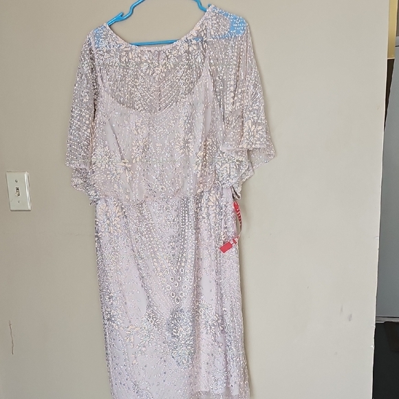 Maya Brooke Sequin Dress - Picture 1 of 10